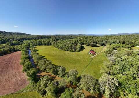 4 Holly Point Dr, MURPHY, NC 28906