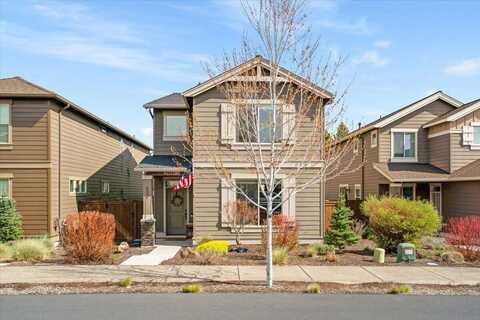 20856 Gateway Drive, Bend, OR 97702