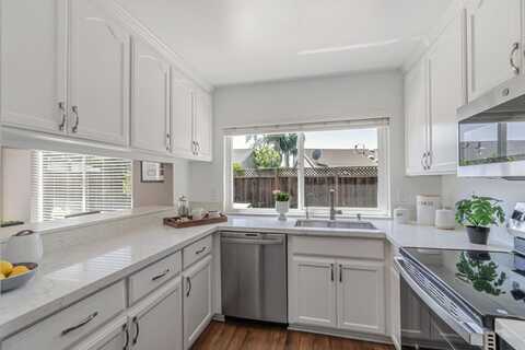 720 Glenburry WAY, SAN JOSE, CA 95123