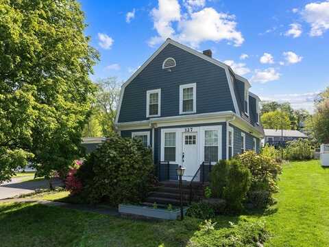 327 Quincy St, Fall River, MA 02720