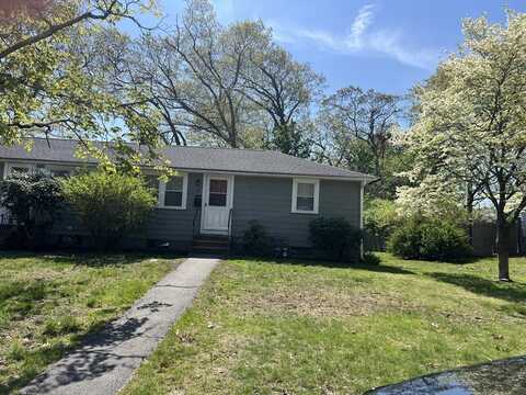 52 Fottler Rd, Hingham, MA 02043