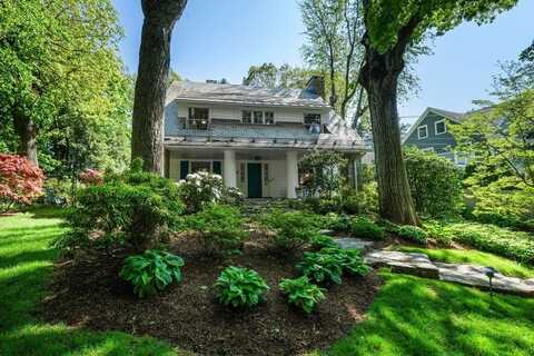 210 Upland Rd, Newton, MA 02460