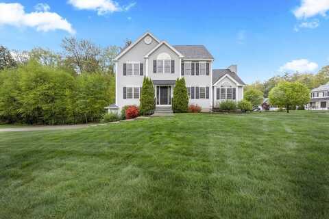19 Audubon Way, Sturbridge, MA 01566