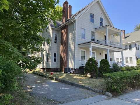 8 Lee, Worcester, MA 01602