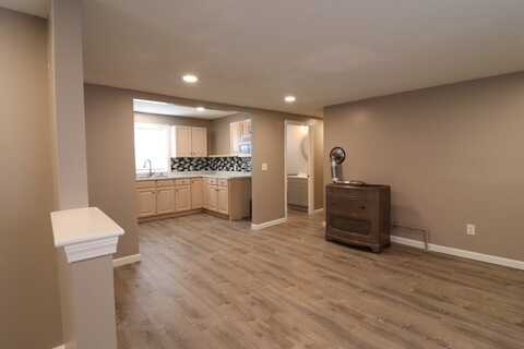 44 Columbia, Fall River, MA 02721