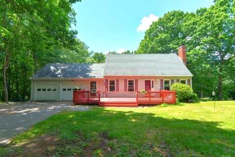 82 Prince Rd, Southbridge, MA 01550