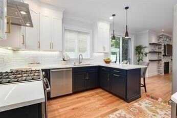 218 Hillside Ave, Needham, MA 02494