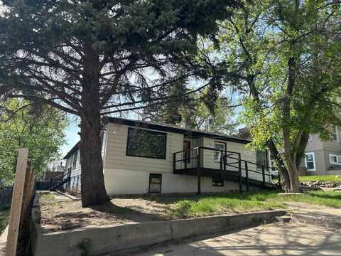 1105 10TH ST, Minot, ND 58703
