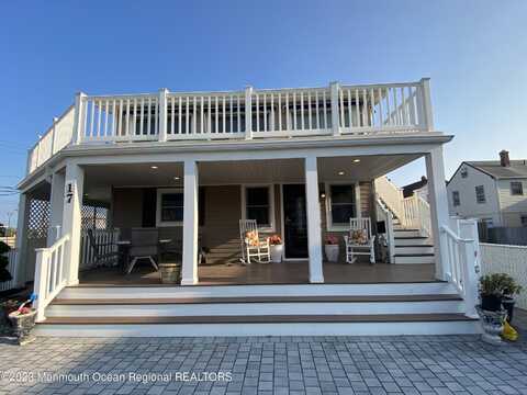 17 Sampson Avenue, Seaside Heights, NJ 08751
