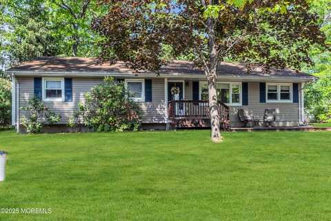 13 Cypress Avenue, Jackson, NJ 08527