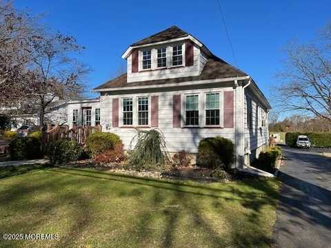 79 Davidson Mill Road, Brunswick Gardens, NJ 08512
