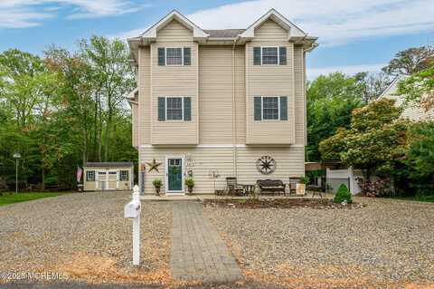 307 Cedar Drive, Lanoka Harbor, NJ 08734