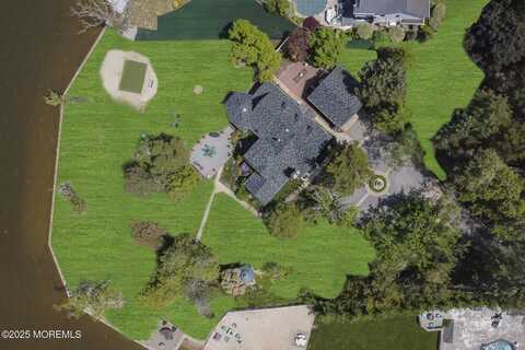 224 Kettle Creek Road, Toms River, NJ 08753