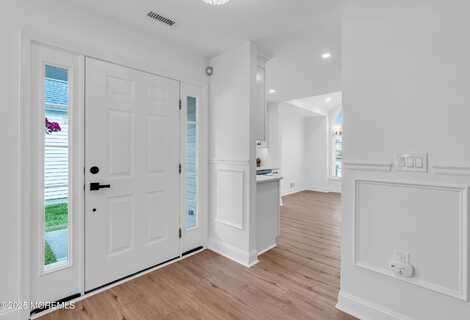 27 Angus Court, Jackson, NJ 08527