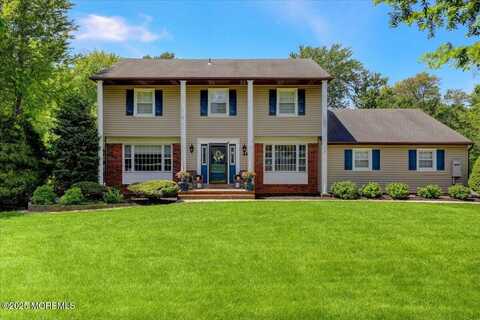 49 Glenbrook Road, Freehold, NJ 07728