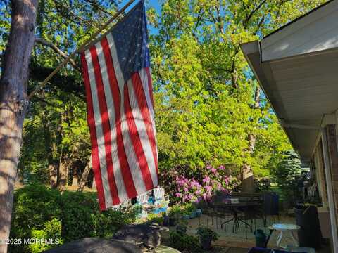 31 Brooks Court, Whiting, NJ 08759