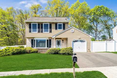 45 Pinyon Street, Howell, NJ 07731