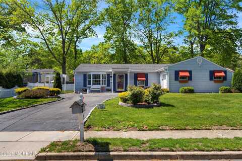 21 Downing Street, Toms River, NJ 08755