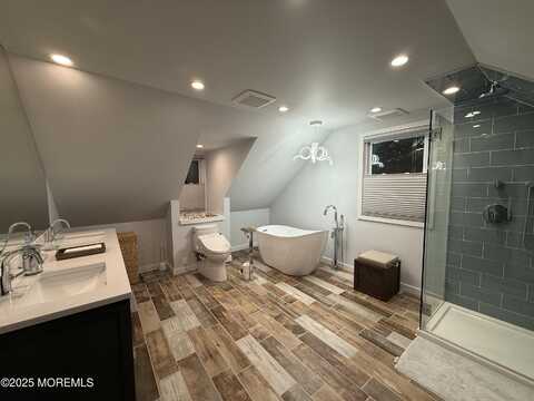 34 Waldron Drive, Allentown, NJ 08501