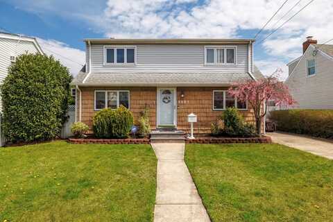 2357 Willow Street, Wantagh, NY 11793