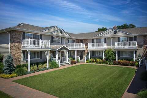 51 Golden Avenue, Deer Park, NY 11729