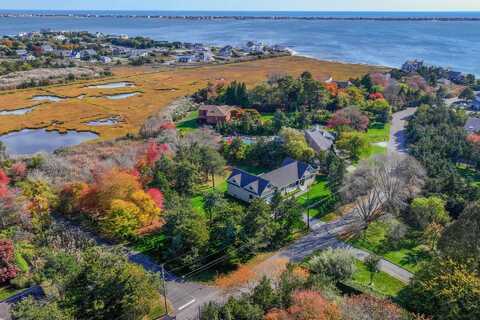 26 Tuthill Lane, Remsenburg, NY 11960