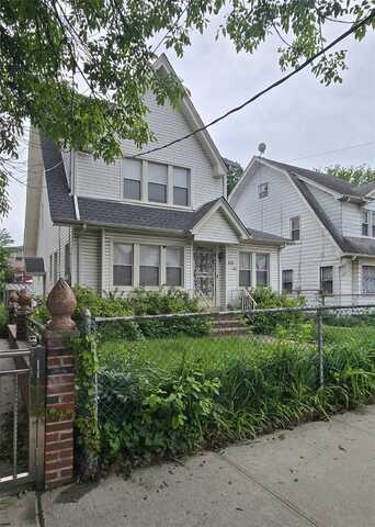 194-34 115th Road, Saint Albans, NY 11412