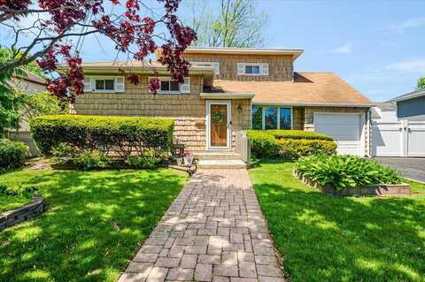 3176 Benjamin Road, Oceanside, NY 11572