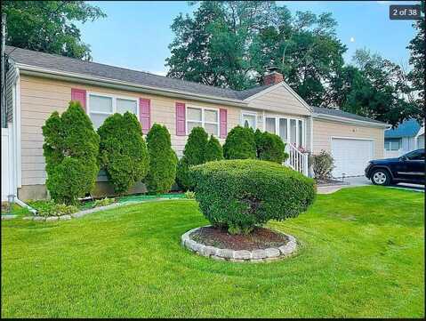 53 1st Street, Brentwood, NY 11717