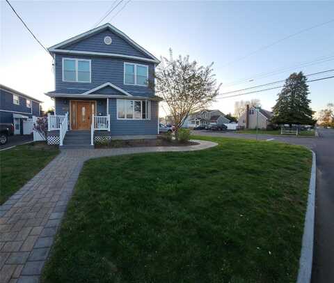 297 Catskill Avenue, Lindenhurst, NY 11757