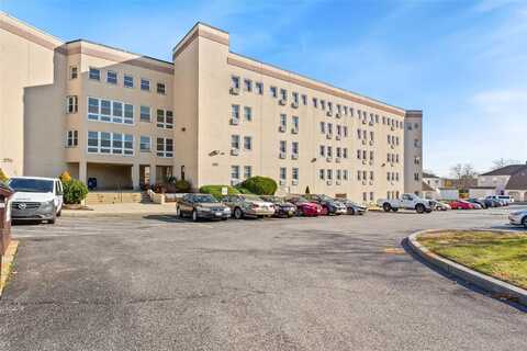 280 Lowndes Avenue, Huntington Station, NY 11746