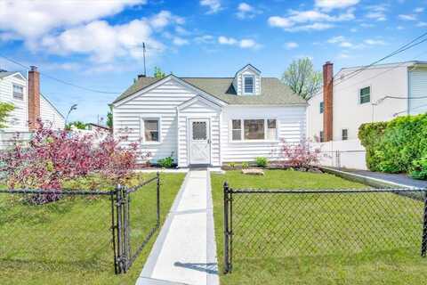 105 Colgate Avenue, Yonkers, NY 10703