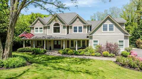329 Greenlawn Road, Greenlawn, NY 11740