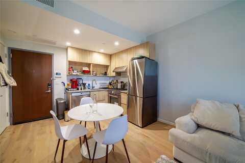 1433 31Ave, Astoria, NY 11106