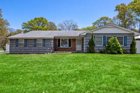 25 Teele Drive, Coram, NY 11727
