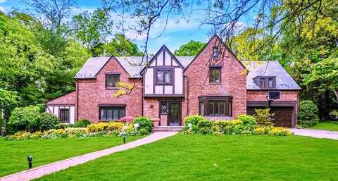 1 Wensley Drive, Great Neck, NY 11021