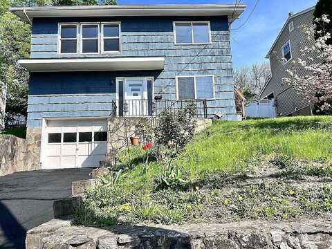 102 Maple Street, Croton on Hudson, NY 10520