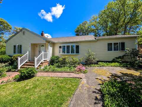 185 Blue Point Road, Selden, NY 11784