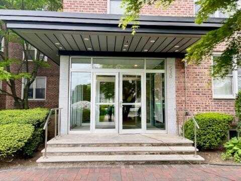 530 Dubois Avenue, Valley Stream, NY 11581