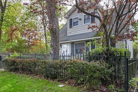 78 Robin Rd., Rocky Point, NY 11778