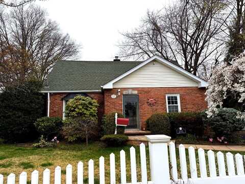 2735 Birch Avenue, East Meadow, NY 11554