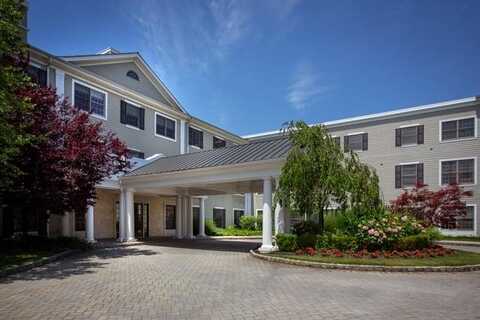 61 Bryant Avenue, Roslyn Harbor, NY 11576