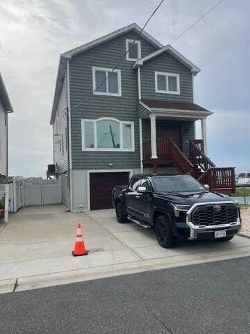 173 West Boulevard, East Rockaway, NY 11518