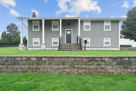 181 Central Park Road E, Plainview, NY 11803