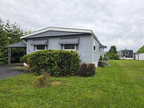 703-25 Fresh Pond Road, Riverhead, NY 11933