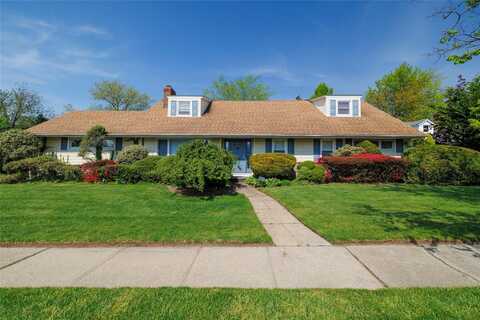 277 Waverly Avenue, East Rockaway, NY 11518