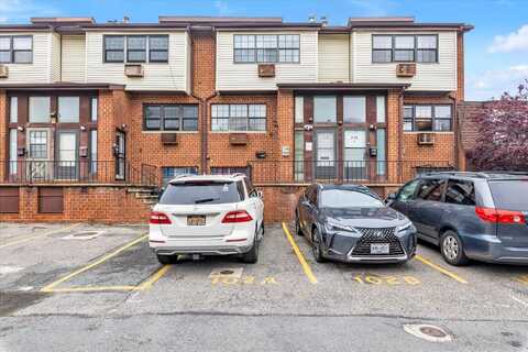 2-20 Capstan Court, College Point, NY 11356
