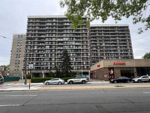 150-38 Union Turnpike, Flushing, NY 11367