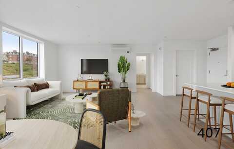 218 Washington Avenue, Portland, ME 04101