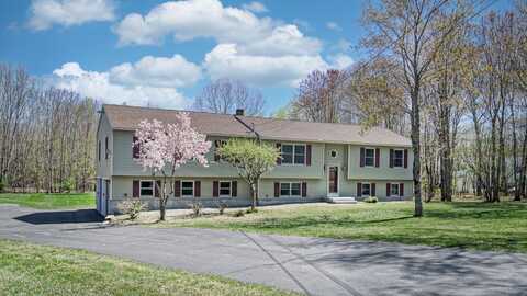 55 Fogg Road, Buxton, ME 04093